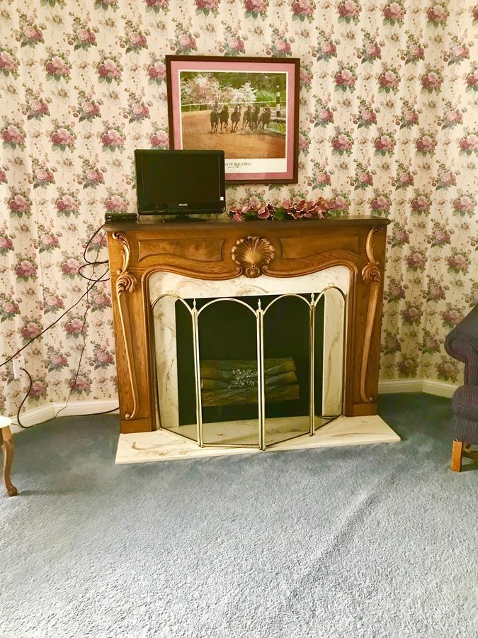 Versailles Rabbit Creek Bed & Breakfast المظهر الخارجي الصورة