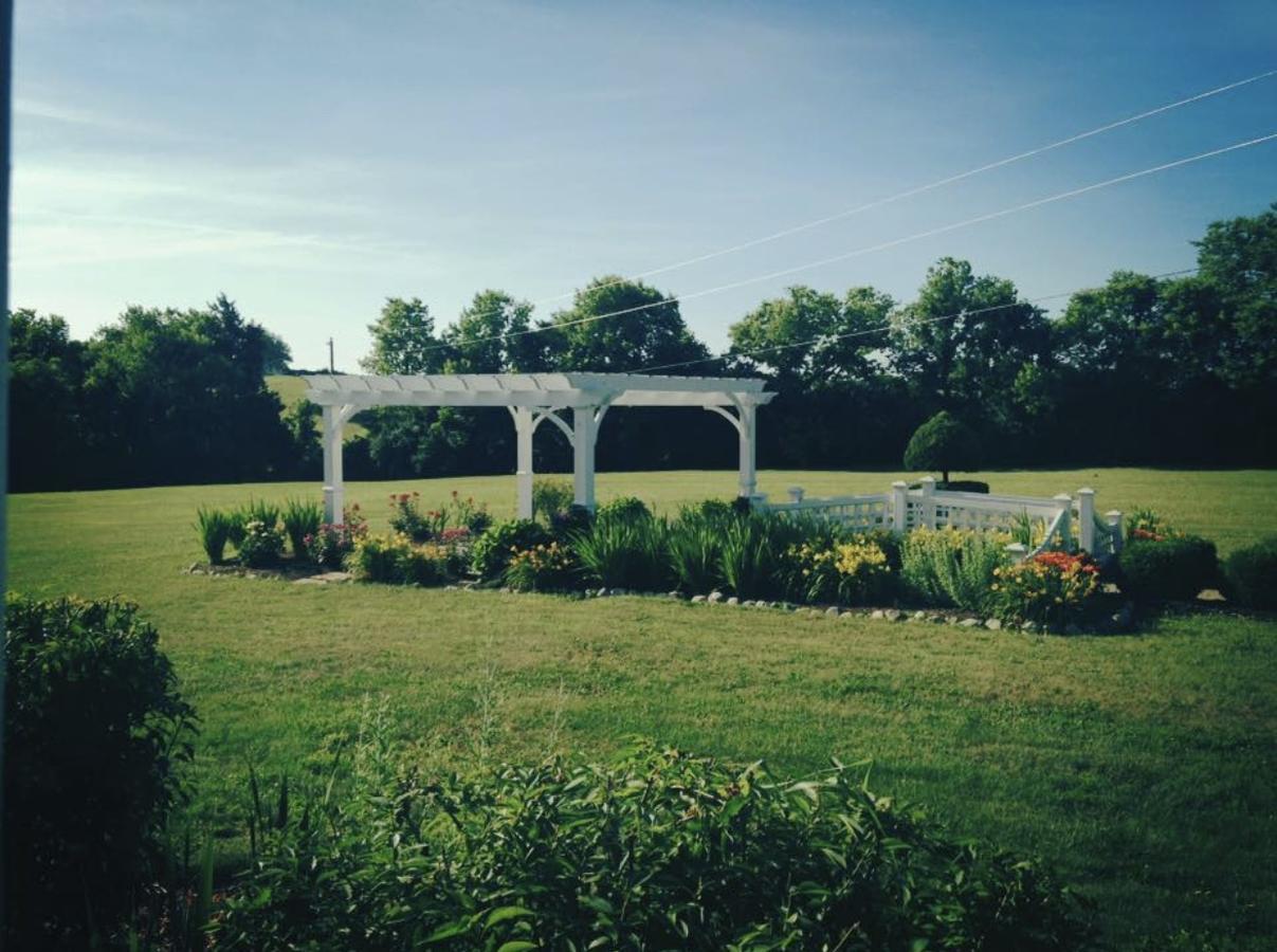 Versailles Rabbit Creek Bed & Breakfast المظهر الخارجي الصورة